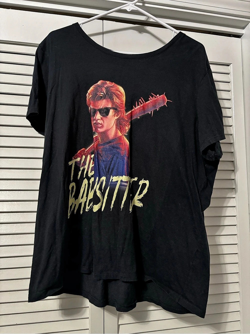 Netflix Stranger Things Steve The Babysitter Graphic T-Shirt pre loved